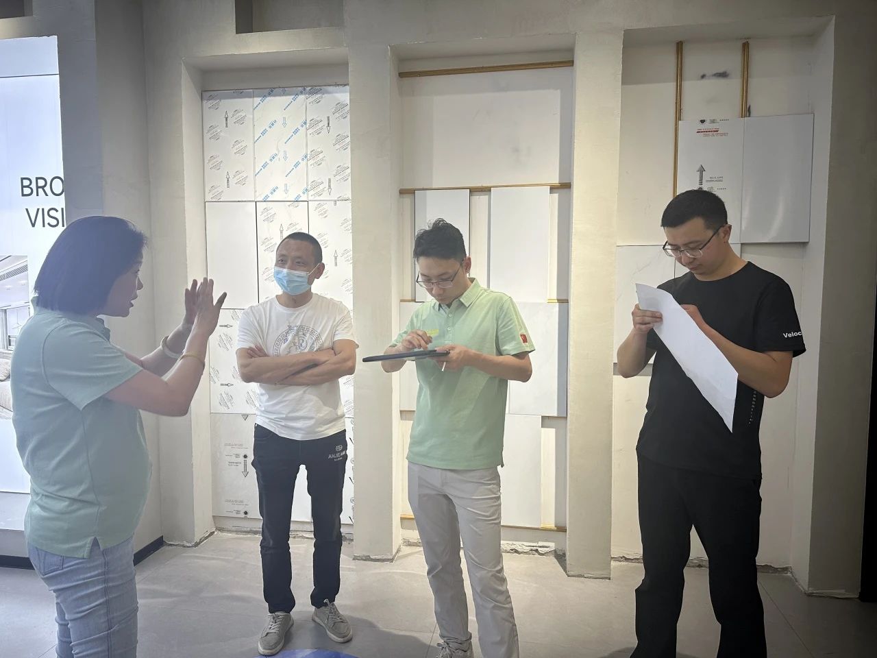 “好門窗·真節能” 踐行之路 | 潘慧玲董事長攜團隊赴川，賦能經銷商破局增長(圖3)